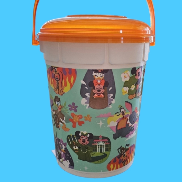 Disney Other Walt Disney World 22 Magic Kingdom Popcorn Bucket